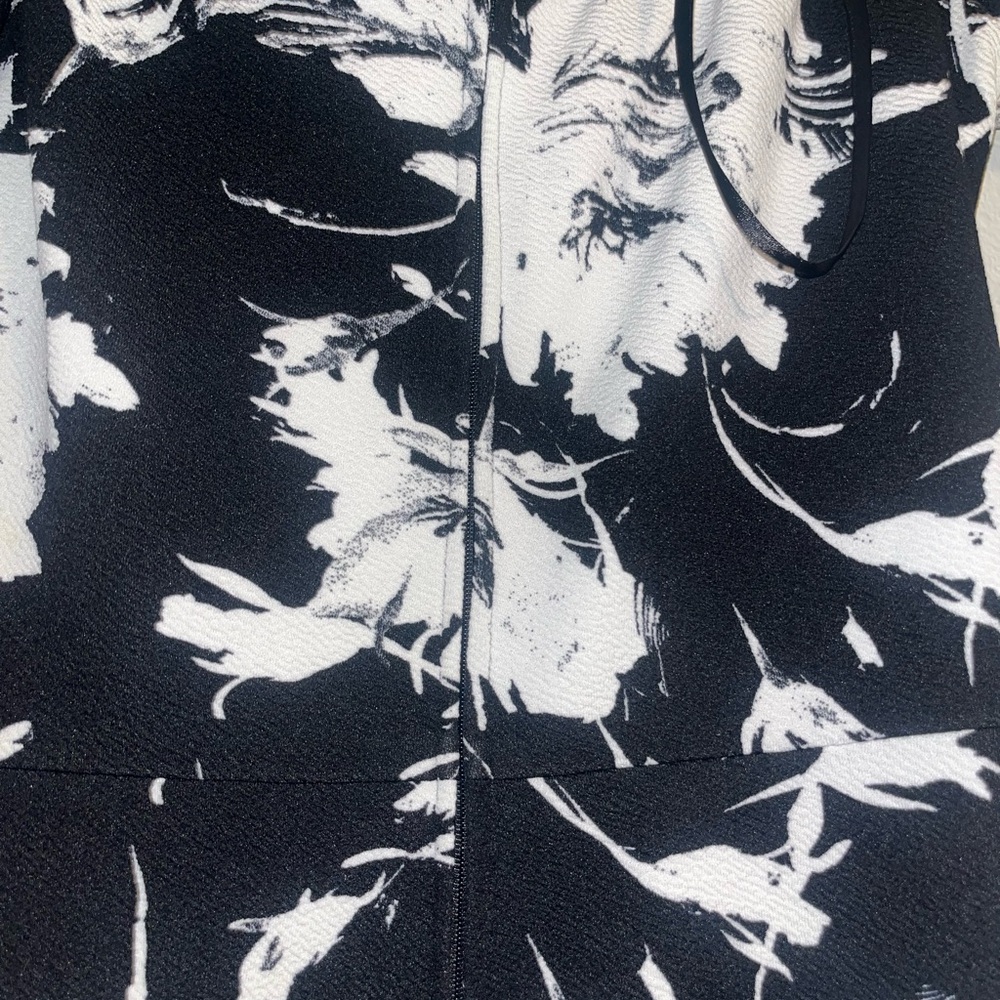 Floral Black and White Off The Shoulder Mini Dress - Picture 6 of 8